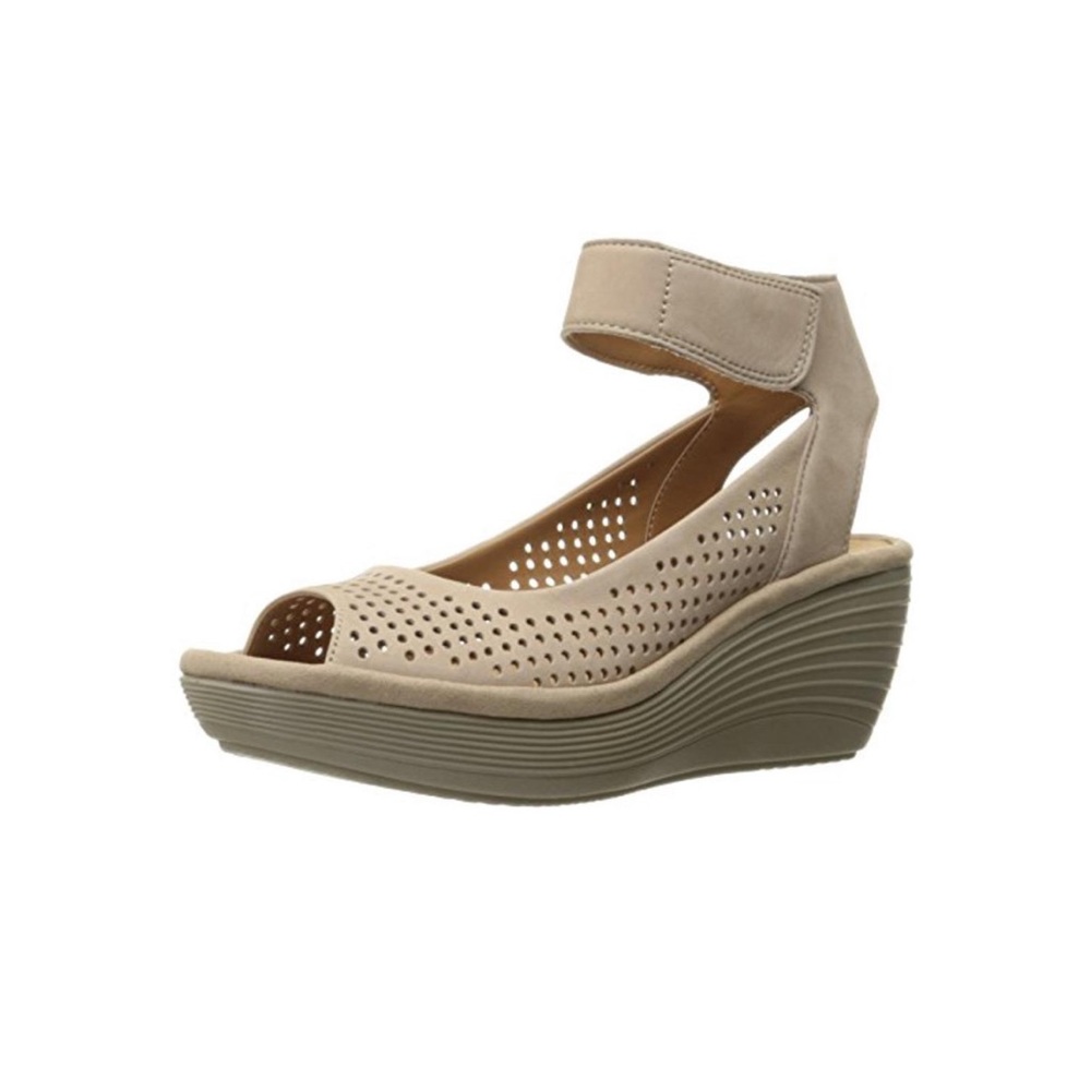 Clarks Nubuck Leather Perforated y Salene Sand 9